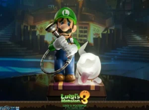 Luigi's Mansion 3 - Luigi 9" PVC Collector's Edition - Statue