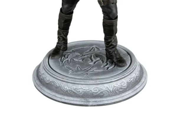 The Witcher (Netflix): Geralt Season 2 Figure